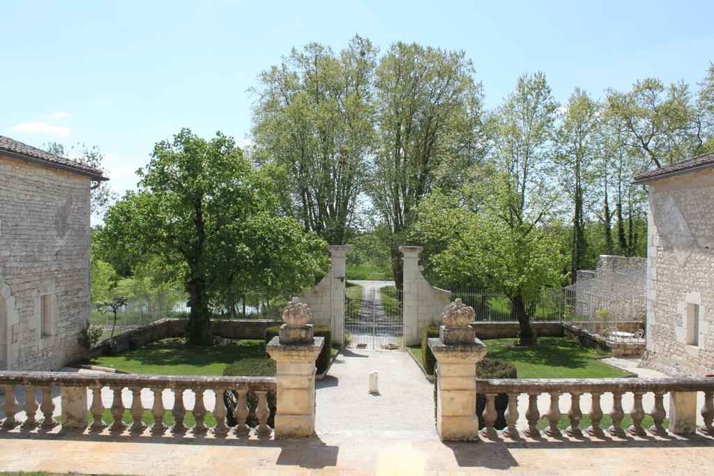 Chateau Secretary Monflanquin Esterno foto